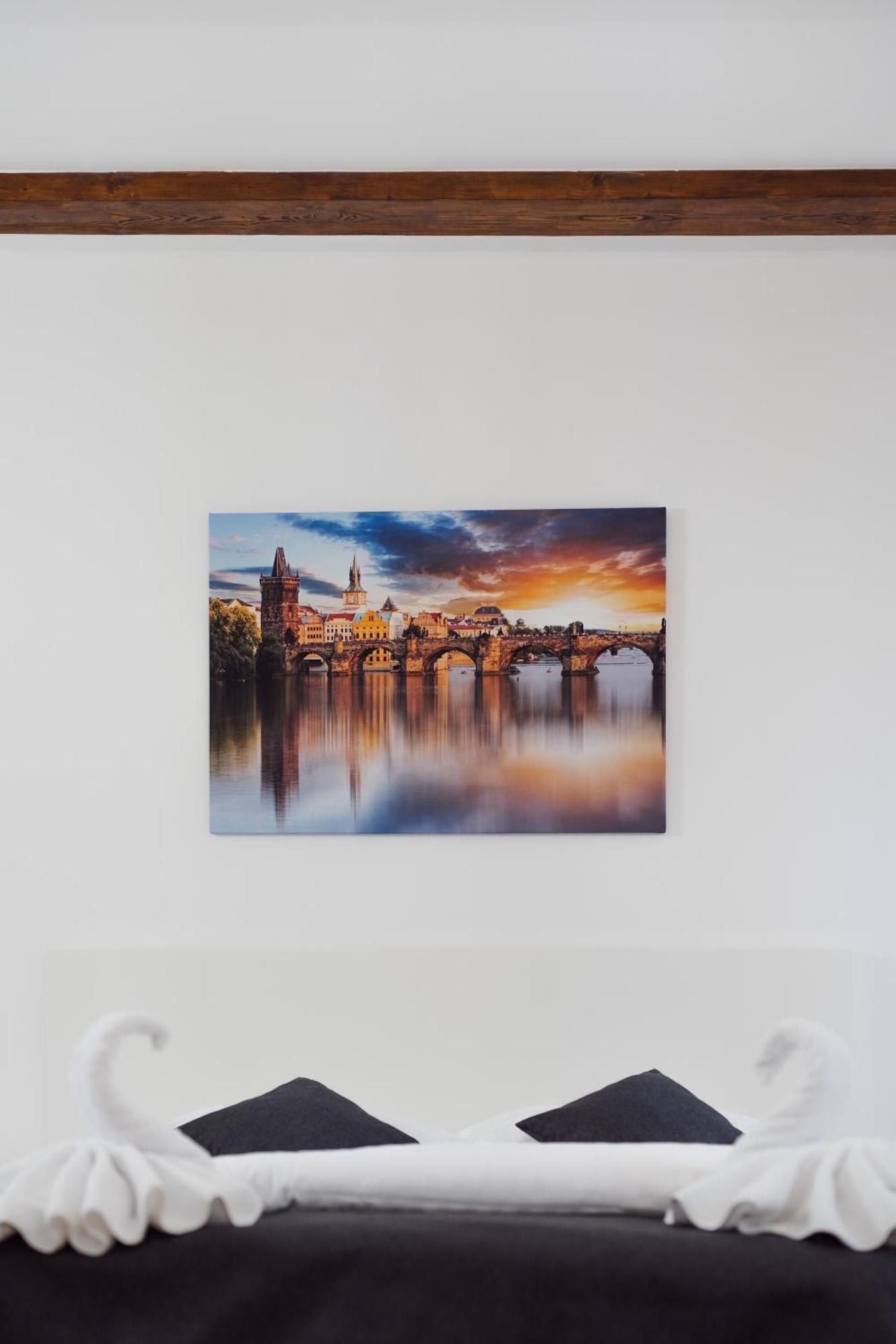 Prague Old Town Liliova Garden Hotel Екстериор снимка