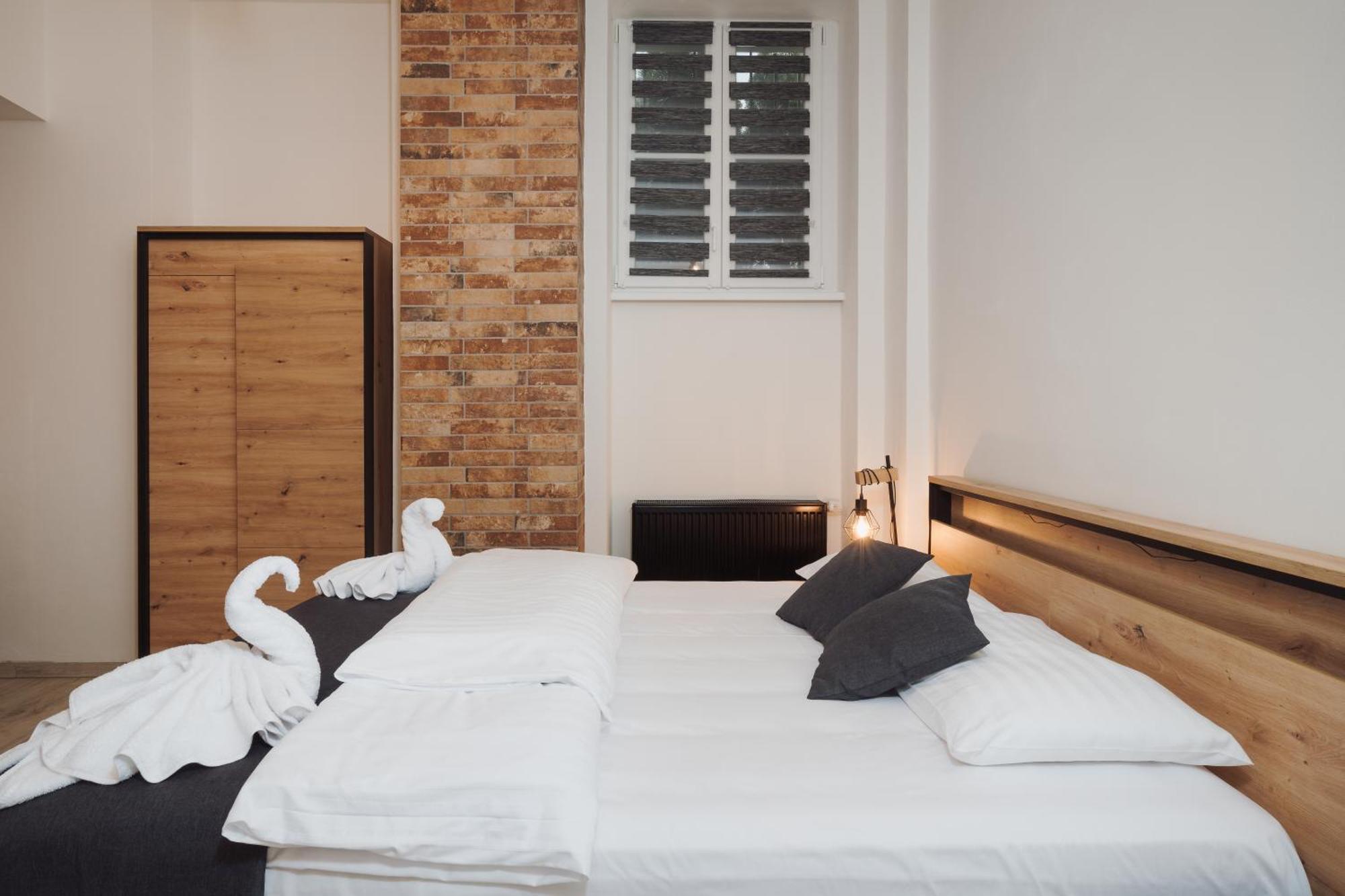 Prague Old Town Liliova Garden Hotel Екстериор снимка