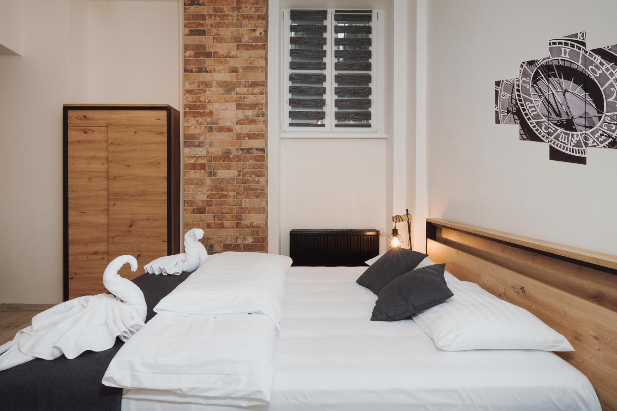 Prague Old Town Liliova Garden Hotel Екстериор снимка